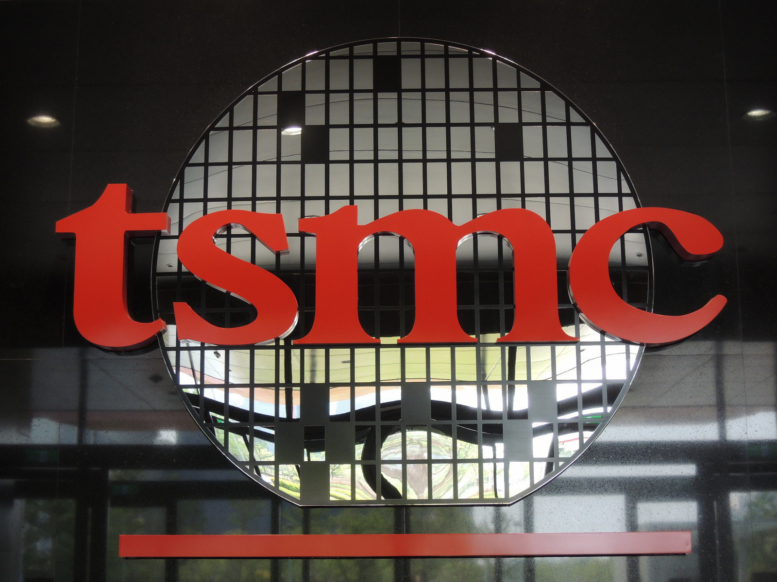 TSMC може заплатити США $1 млрд за ненавмисне постачання чипів Huawei